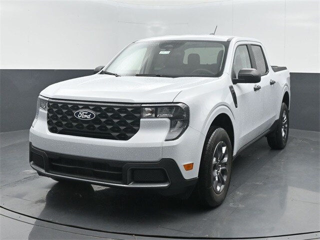 2025 Ford Maverick XLT photo 3