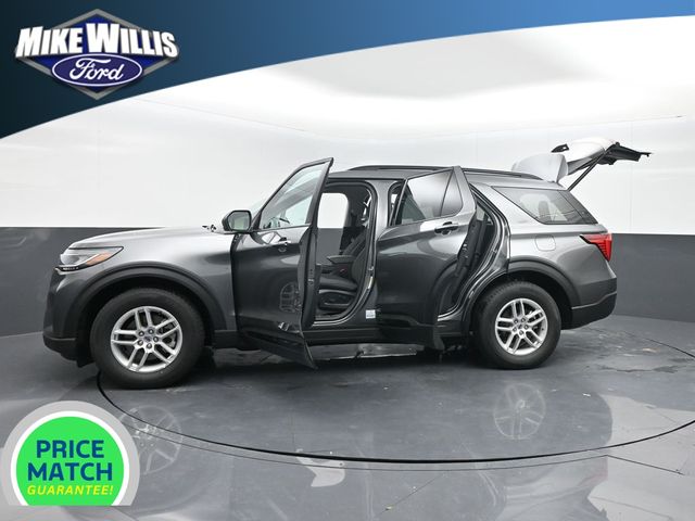 new 2026 Ford Explorer car