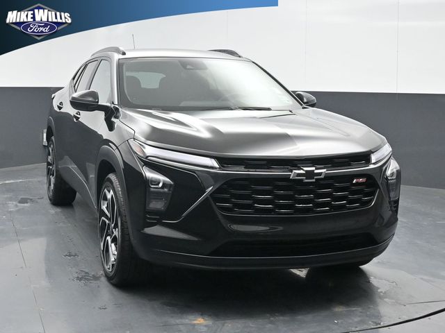 used 2025 Chevrolet Trax car, priced at $23,986