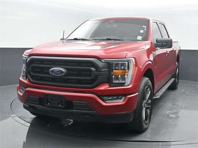 2022 Ford F-150 XLT photo 3
