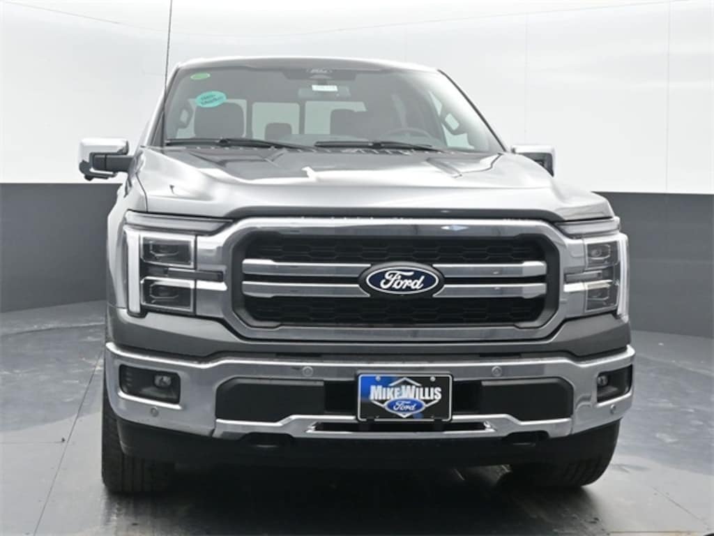 New 2025 Ford F-150 Lariat TRUCK