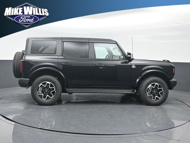 new 2025 Ford Bronco car, priced at $49,195