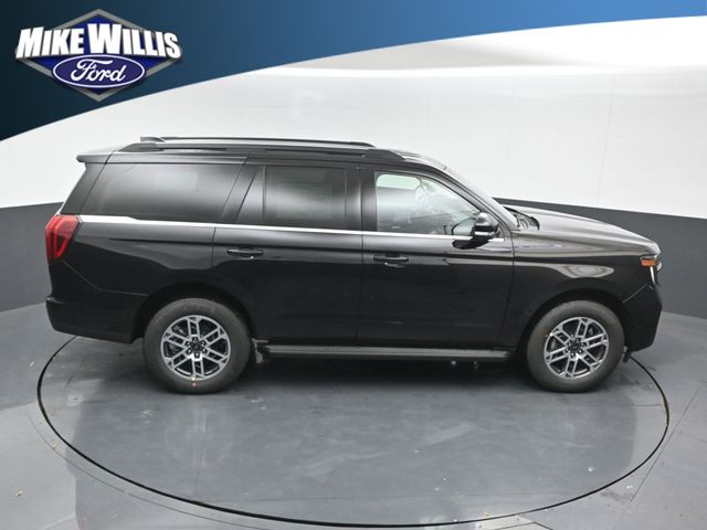 new 2026 Ford Expedition car, priced at $64,275