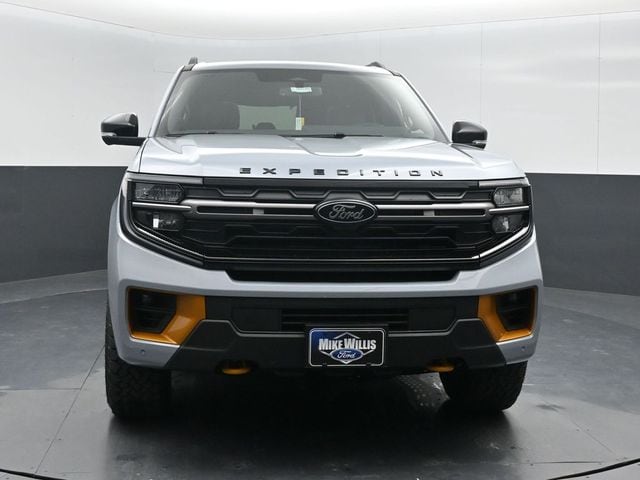 new 2025 Ford Expedition car, priced at $85,180