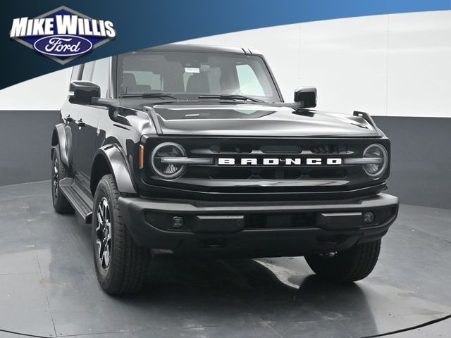 new 2025 Ford Bronco car, priced at $49,195