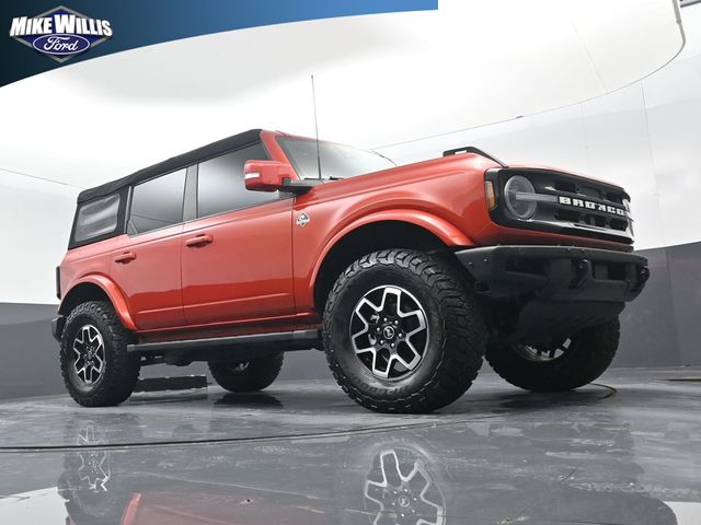 used 2024 Ford Bronco car, priced at $42,154