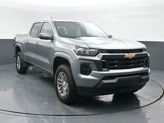 used 2023 Chevrolet Colorado car, priced at $30,489