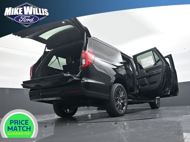 new 2026 Ford Expedition car, priced at $83,320