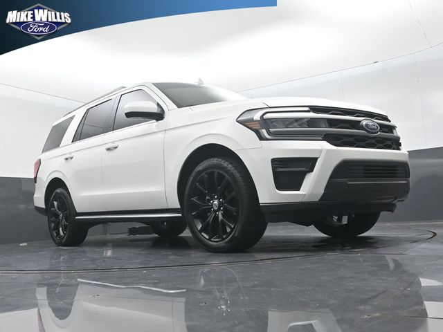 used 2022 Ford Expedition car, priced at $34,942