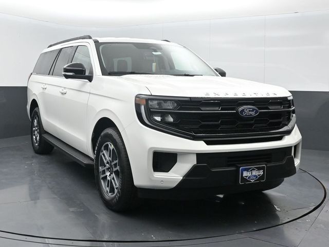 2026 Ford Expedition Active's photo