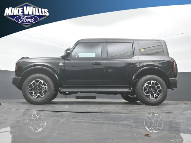 new 2025 Ford Bronco car, priced at $49,195
