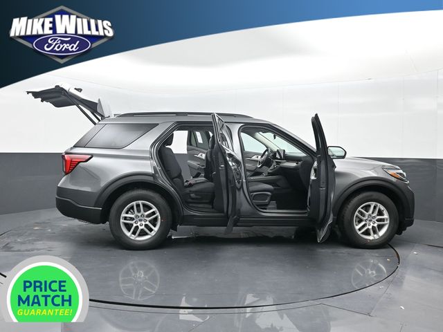 new 2026 Ford Explorer car