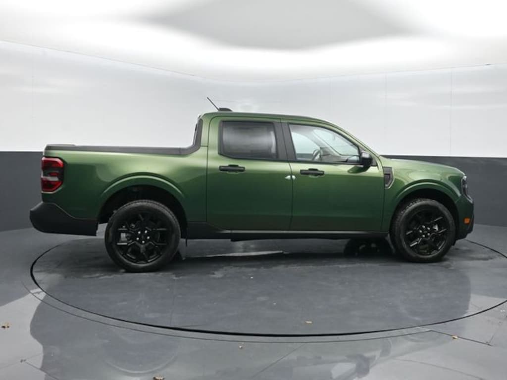 New 2025 Ford Maverick XLT TRUCK
