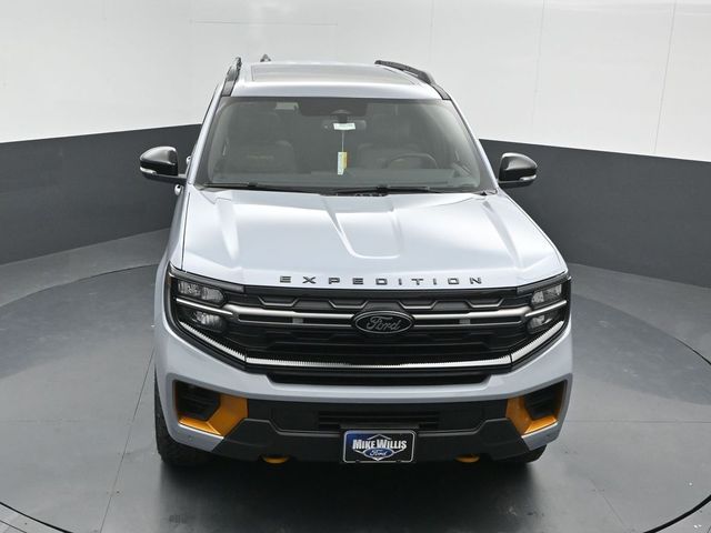 new 2025 Ford Expedition car, priced at $85,180