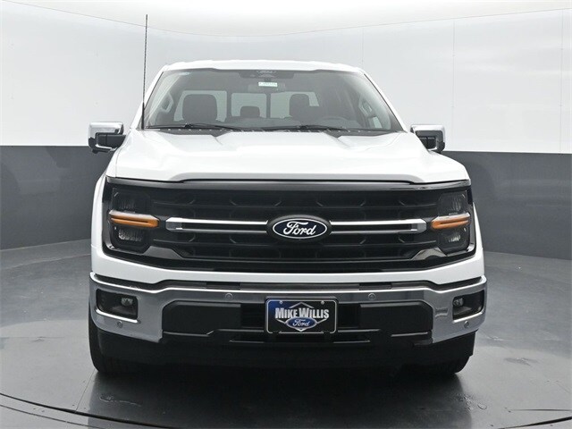 2025 Ford F-150 XLT photo 2