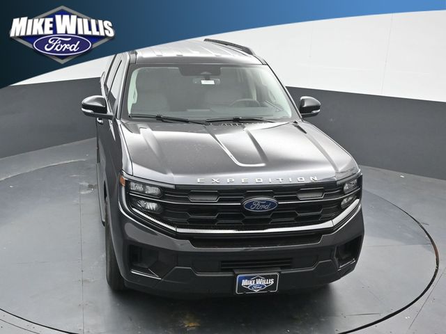 new 2026 Ford Expedition car, priced at $69,770