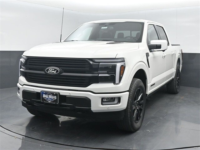 2025 Ford F-150 Platinum photo 2