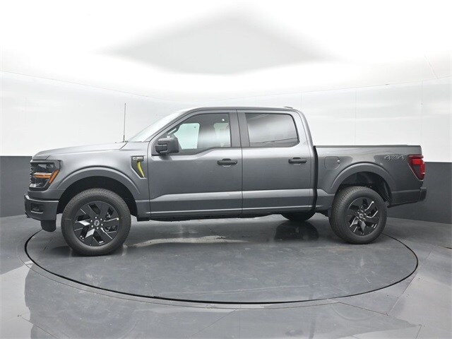 2025 Ford F-150 STX photo 4