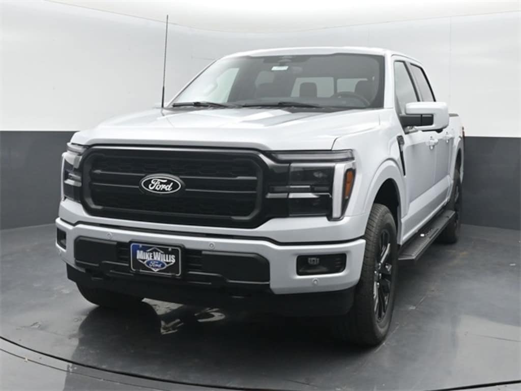 New 2025 Ford F-150 Lariat TRUCK