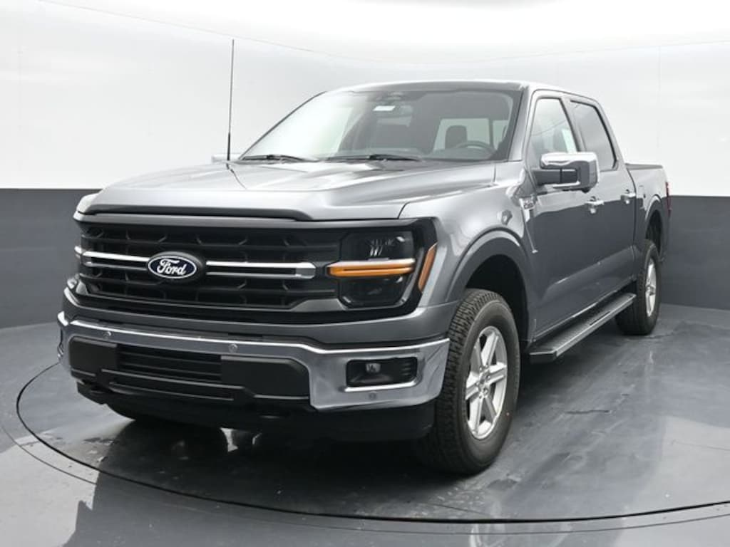 New 2025 Ford F-150 XLT TRUCK