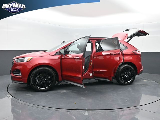 used 2022 Ford Edge car, priced at $24,892