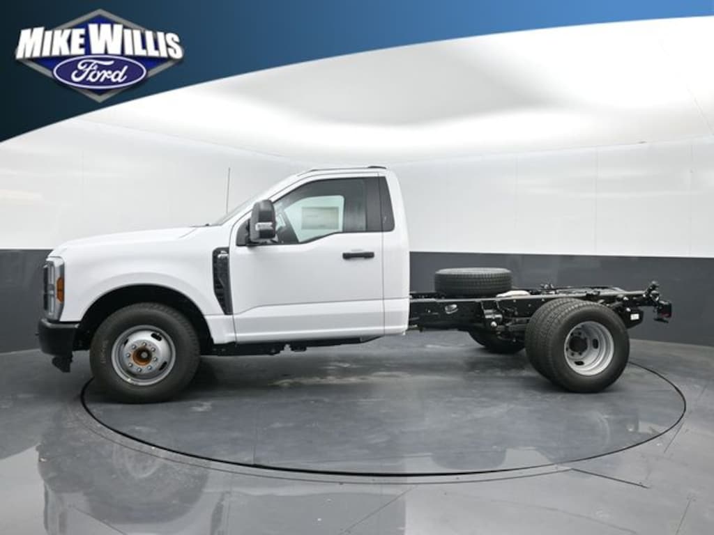New 2026 Ford Chassis Cab F-350® XL TRUCK