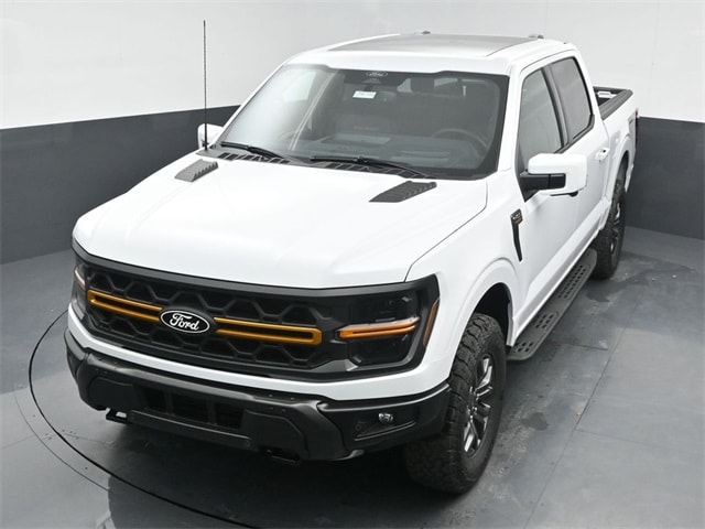 new 2025 Ford F-150 car, priced at $77,610