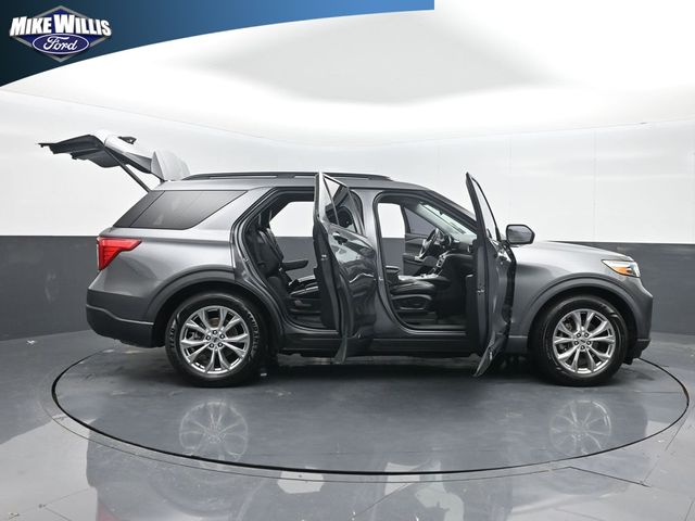 used 2021 Ford Explorer car, priced at $20,307