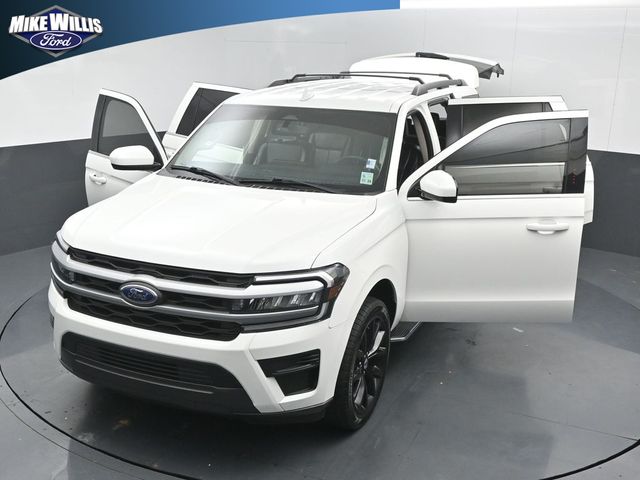 used 2022 Ford Expedition car, priced at $34,942