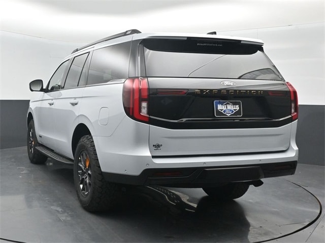 new 2025 Ford Expedition car, priced at $79,545