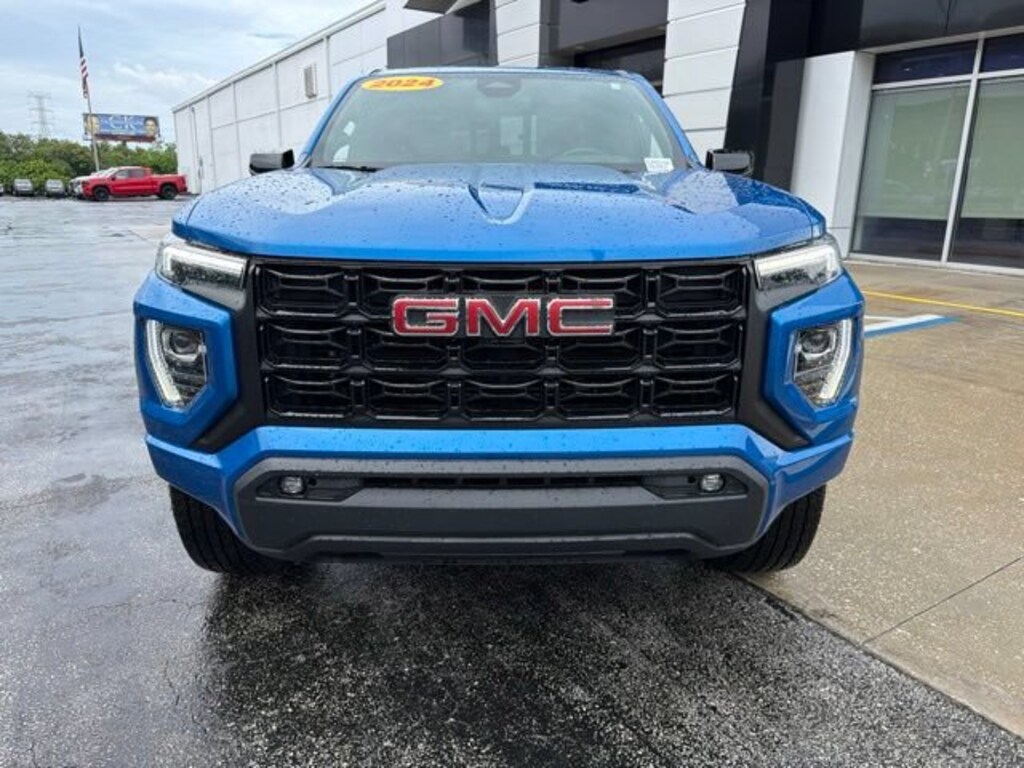 Used 2024 GMC Canyon 2WD Elevation 2WD Crew Cab Elevation