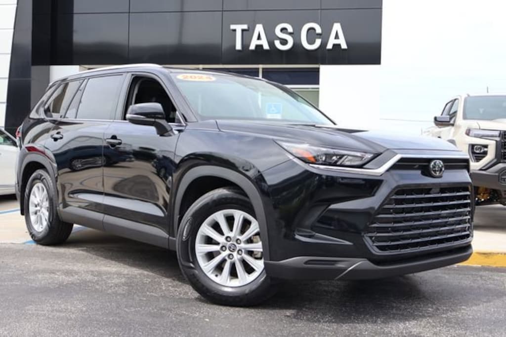 Used 2024 Toyota Grand Highlander XLE XLE FWD