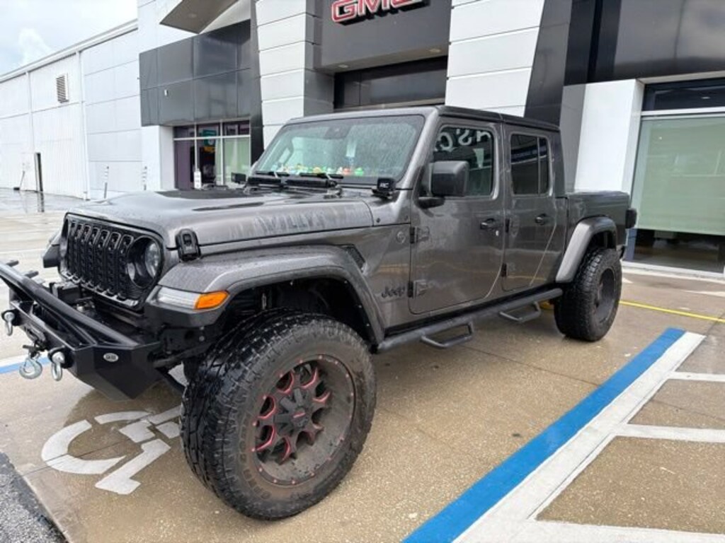Used 2024 Jeep Gladiator Willys Willys 4x4