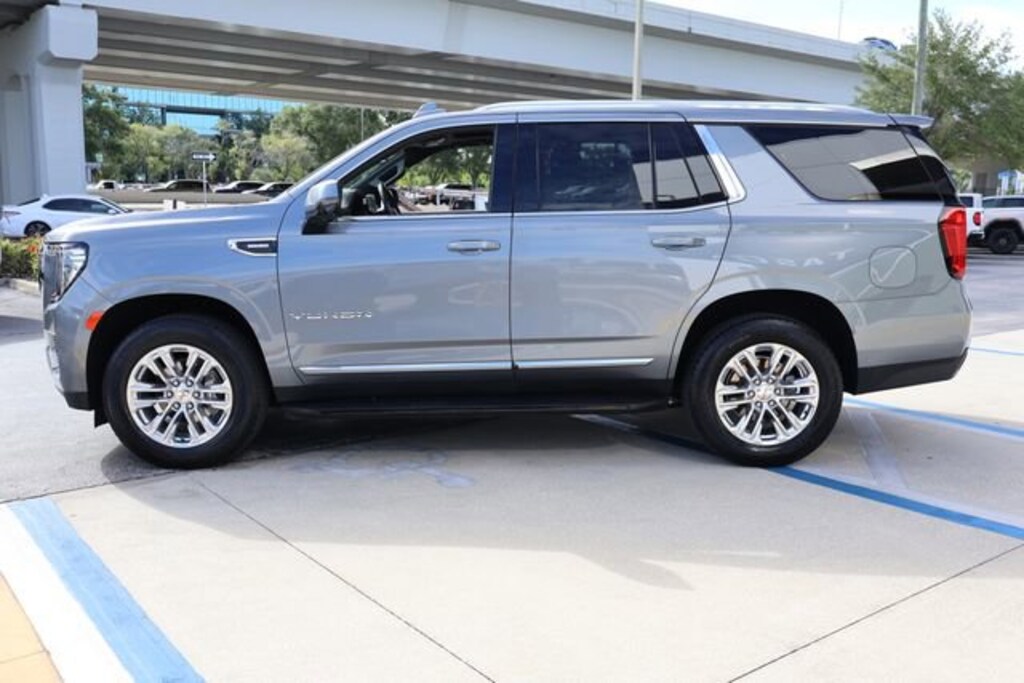 Used 2022 GMC Yukon SLT 2WD SLT
