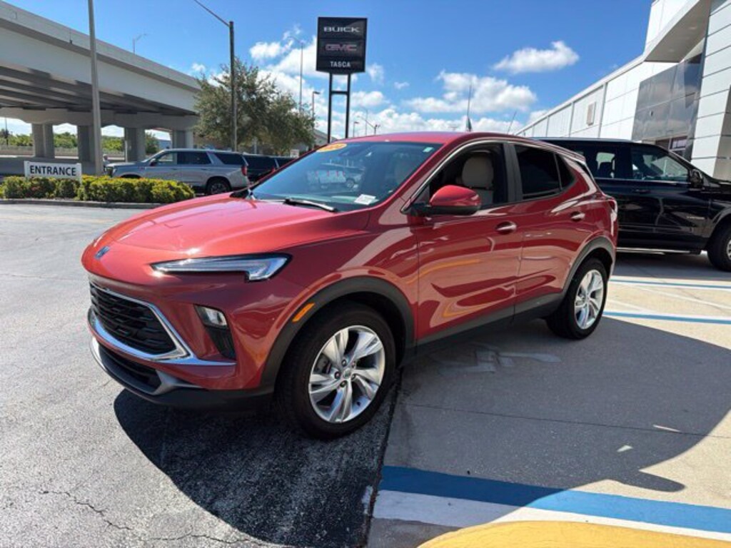 Used 2024 Buick Encore GX Preferred FWD Preferred