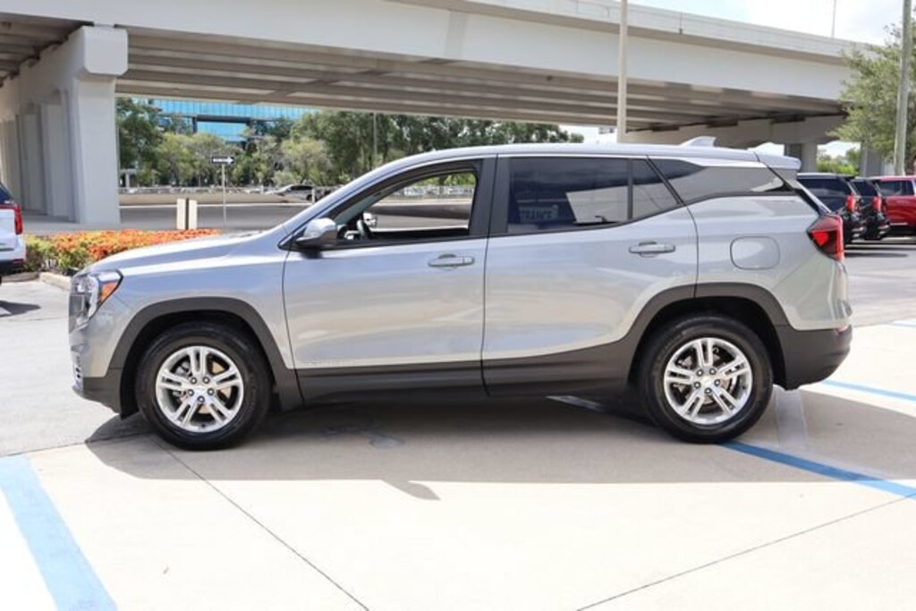 Used 2023 GMC Terrain SLE FWD SLE