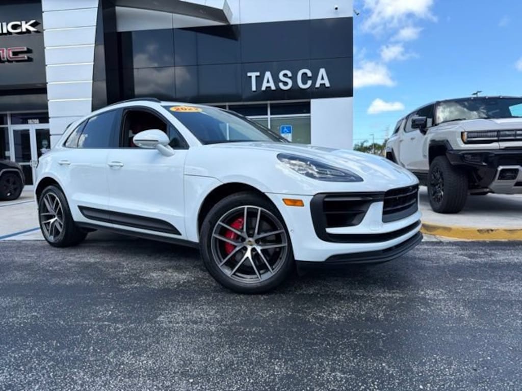 Used 2022 Porsche Macan S S AWD