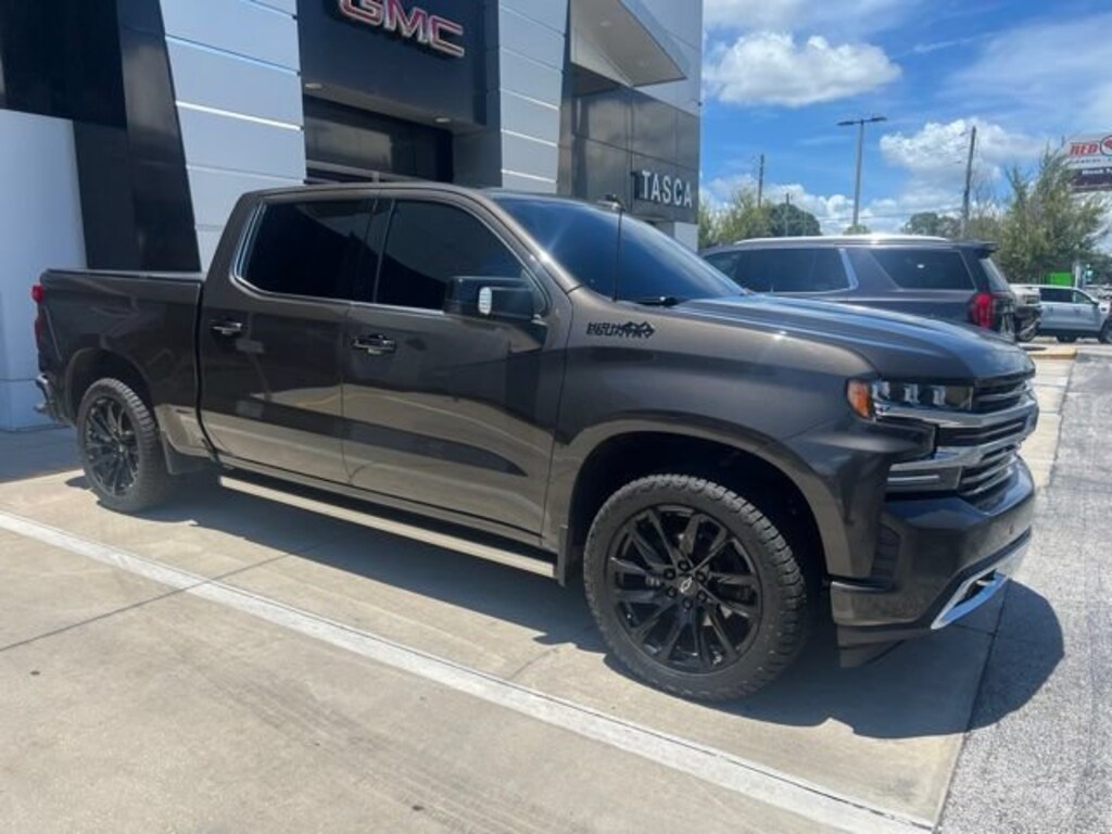Used 2021 Chevrolet Silverado 1500 High Country 4WD Crew Cab 147 High Country