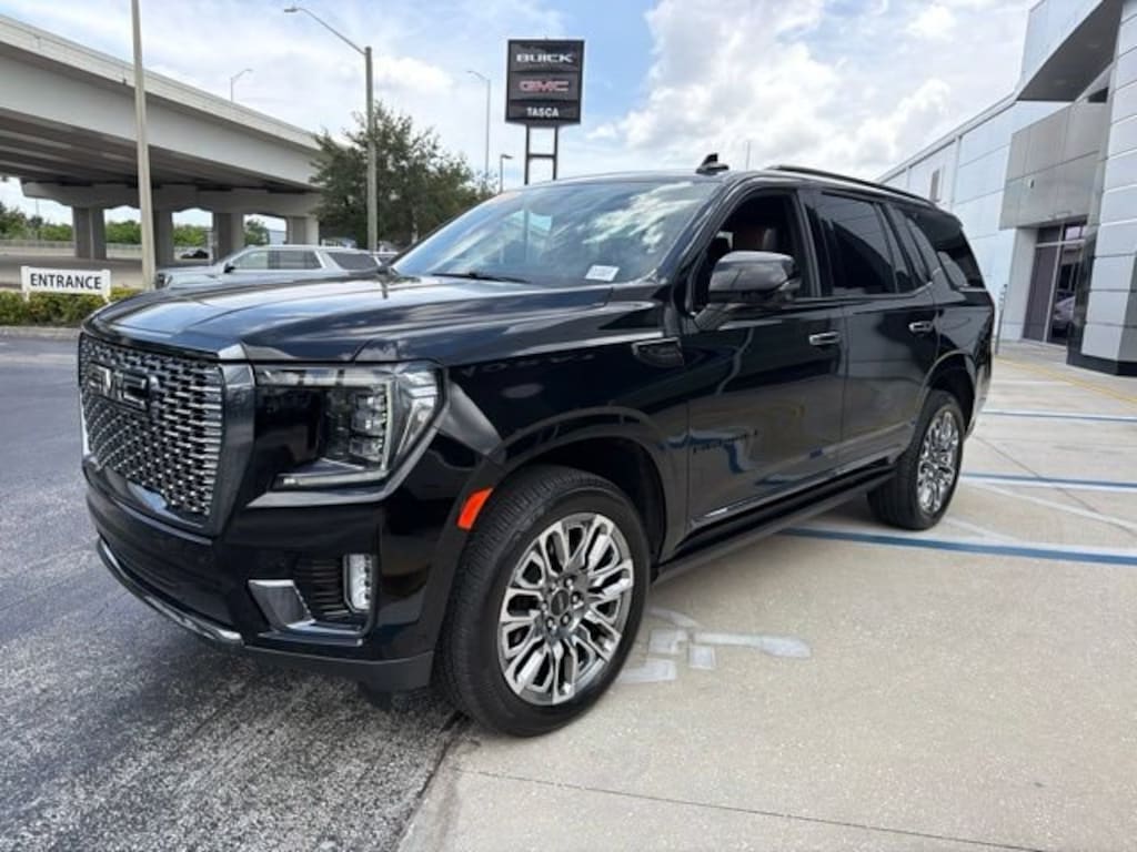 Used 2023 GMC Yukon Denali Ultimate 4WD Denali Ultimate