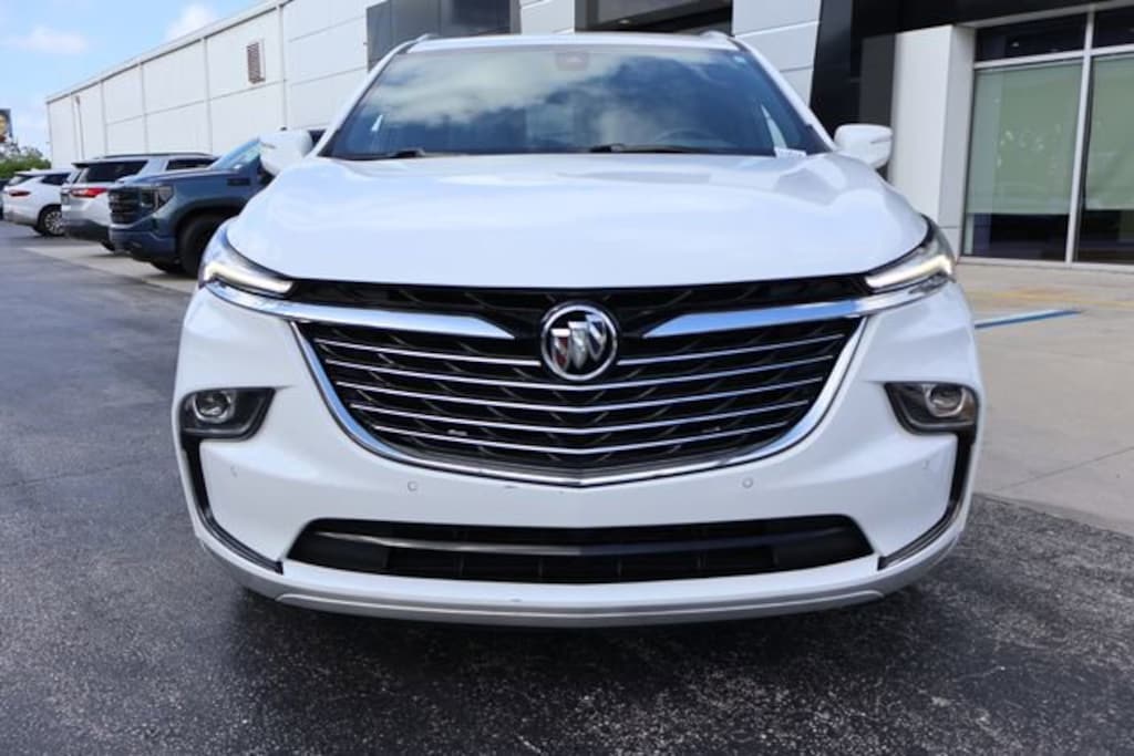 Used 2023 Buick Enclave Essence FWD Essence