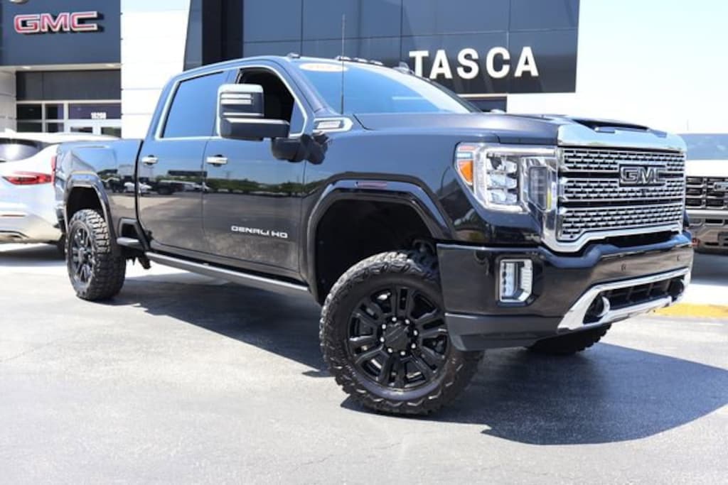 Used 2022 GMC Sierra 2500HD Denali 4WD Crew Cab 159 Denali