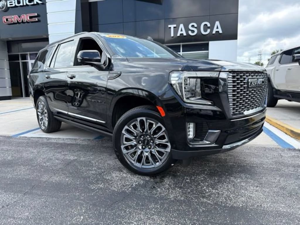 Used 2023 GMC Yukon Denali Ultimate 4WD Denali Ultimate