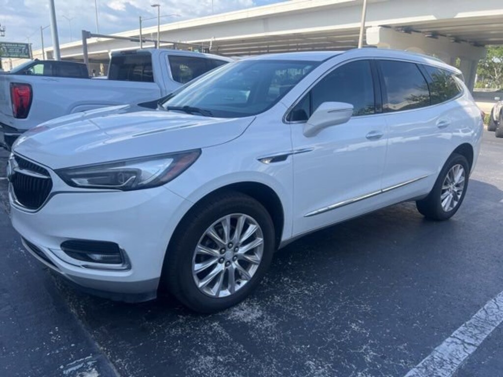 Used 2020 Buick Enclave Essence FWD Essence