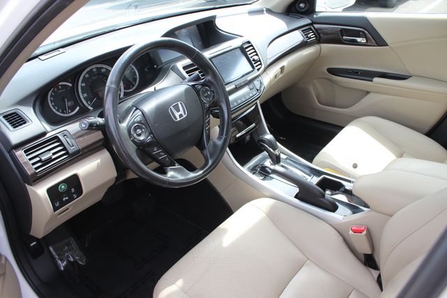 Used 2017 Honda Accord Touring V6 Sedan