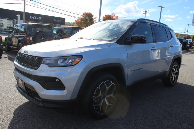 Used 2025 Jeep Compass Limited SUV