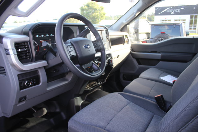 Used 2025 Ford F-250 XL Truck Super Cab