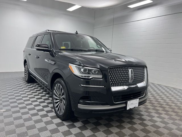 2023 Lincoln Navigator L SUV 