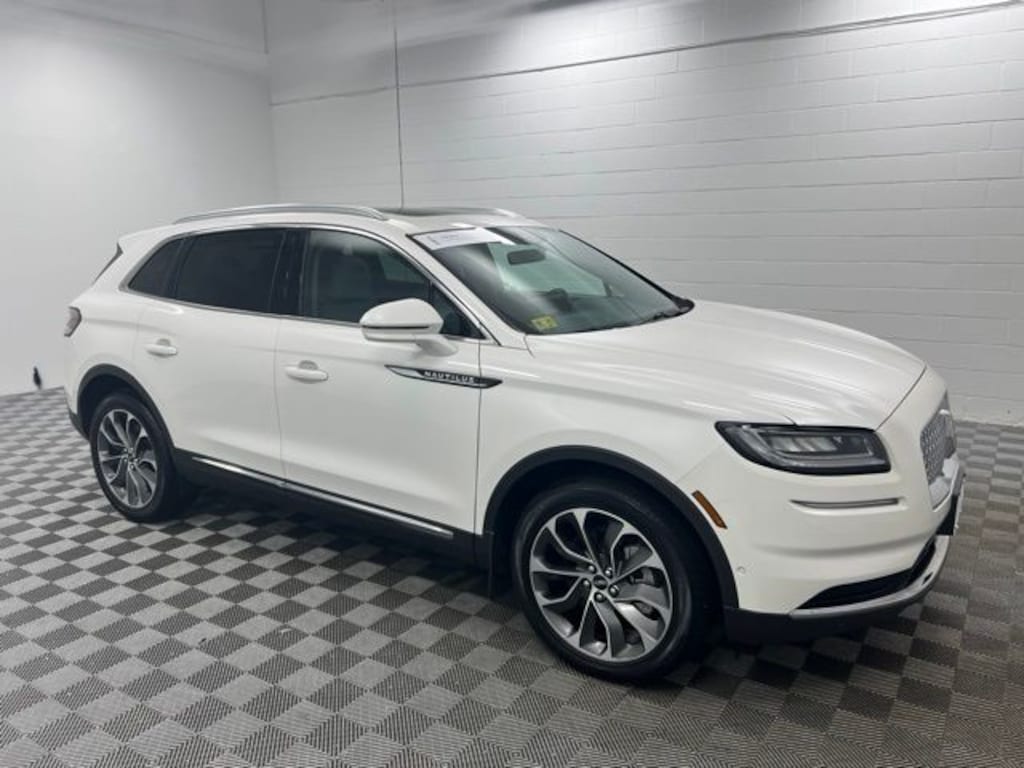 Certified 2023 Lincoln Nautilus Reserve SUV