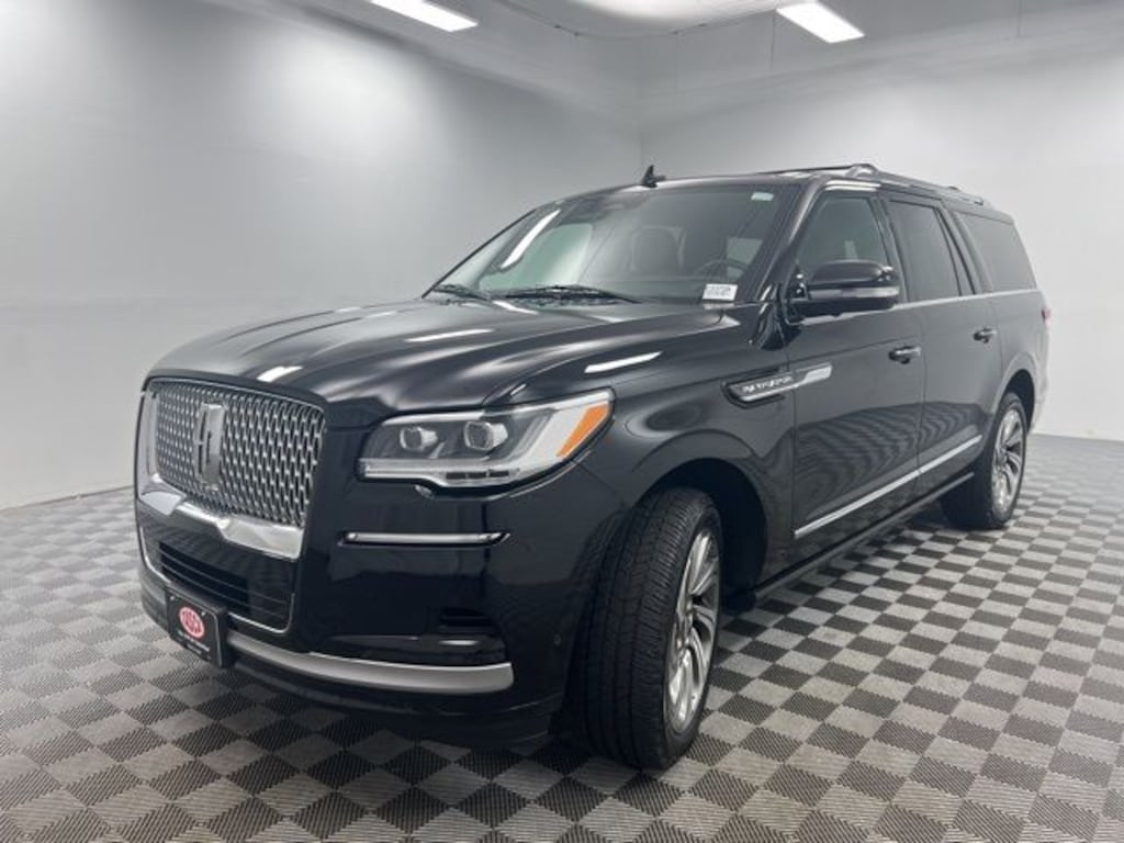 Certified 2023 Lincoln Navigator L L Reserve SUV