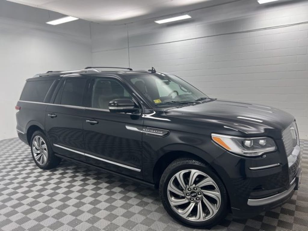 Certified 2023 Lincoln Navigator L L Reserve SUV
